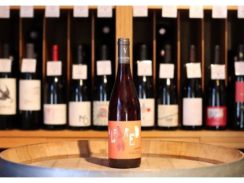 Entre nosotros según Valensac País de Oc Petit Verdot