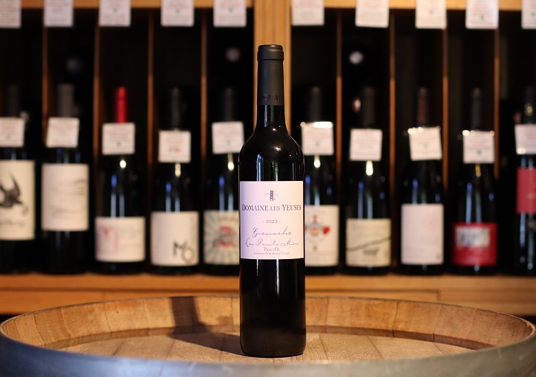 Domaine Les Yeuses Grenache is well balanced